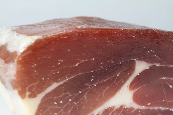 characteristics serrano ham